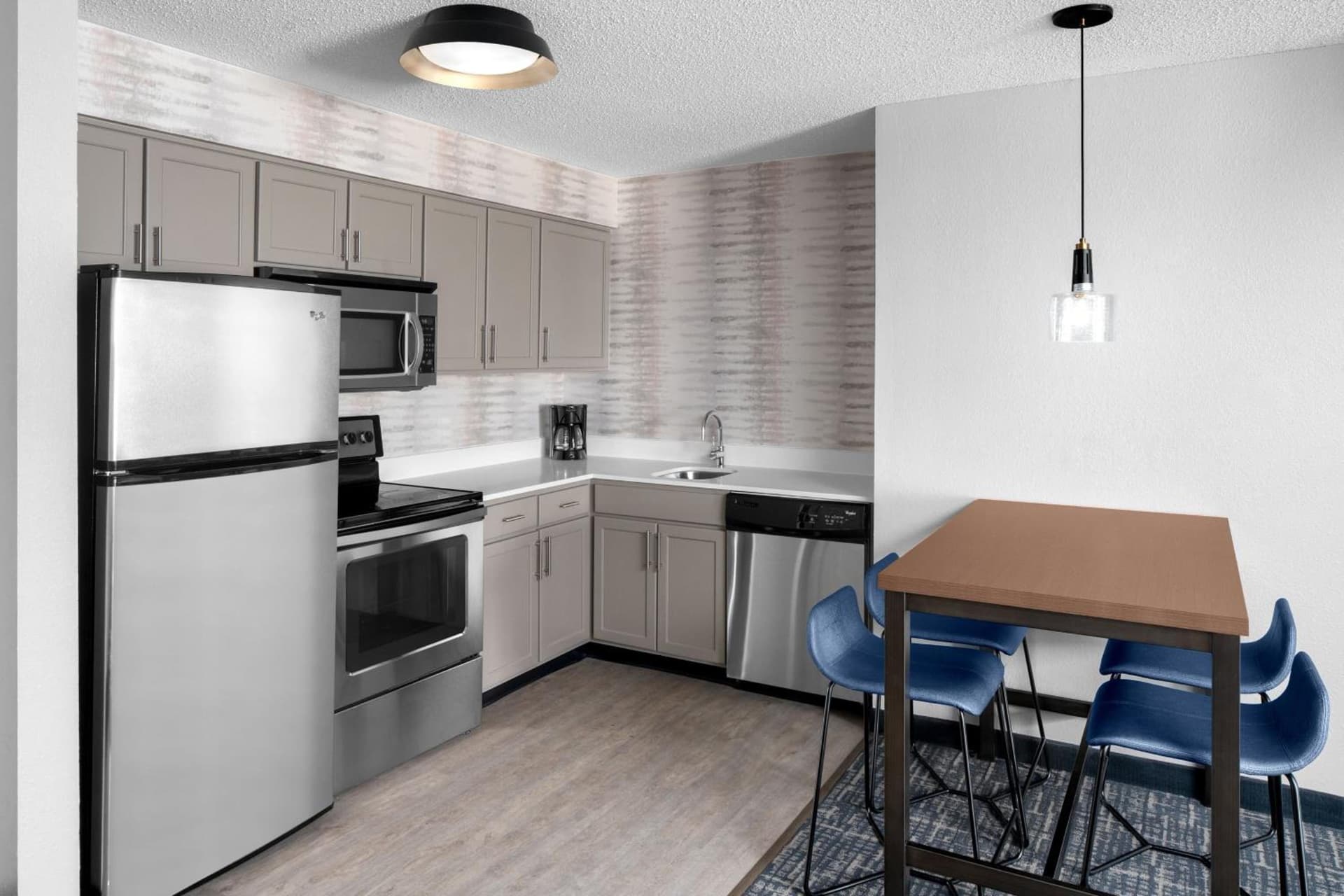 Residence Inn by Marriott Holland gallery photo in Holland, MI — image 4