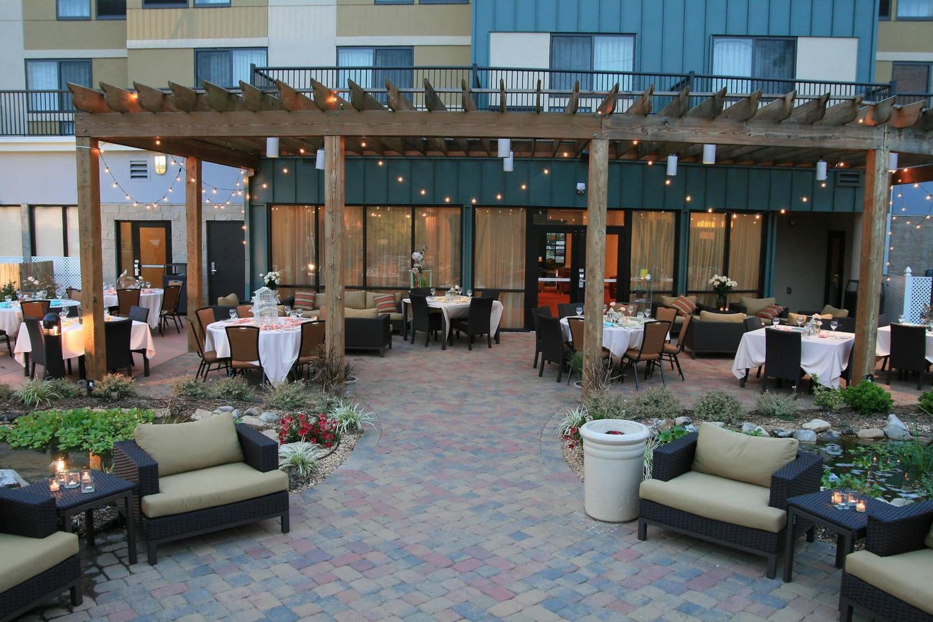 Courtyard Statesville Mooresville/Lake Norman gallery photo in Statesville, NC — image 31