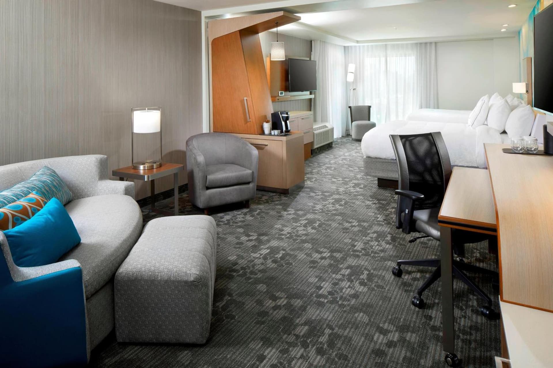 Courtyard by Marriott Houston Intercontinental Airport gallery photo in Houston, TX — image 13