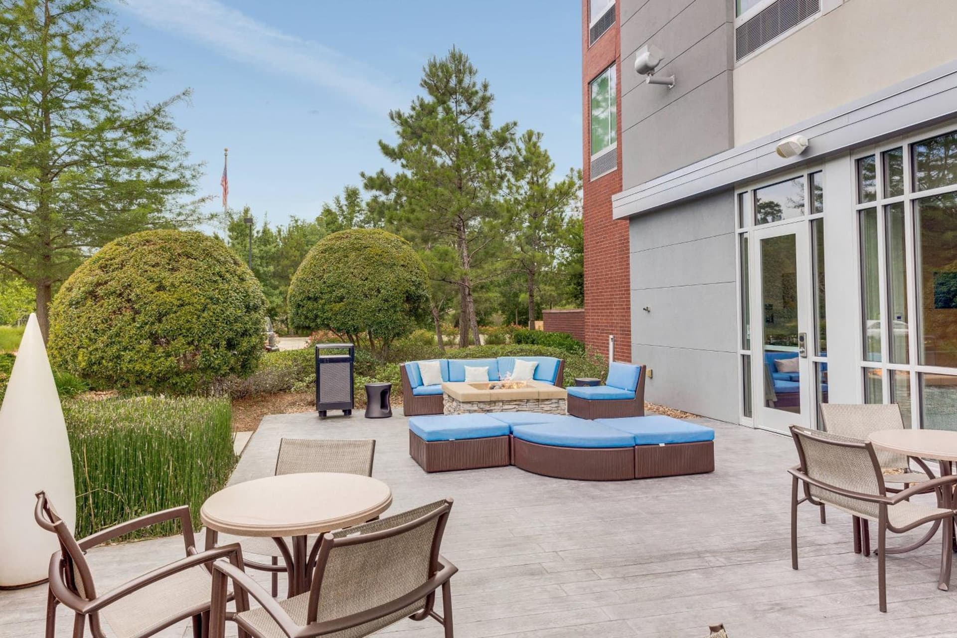 SpringHill Suites by Marriott Houston The Woodlands gallery photo in The Woodlands, TX — image 7