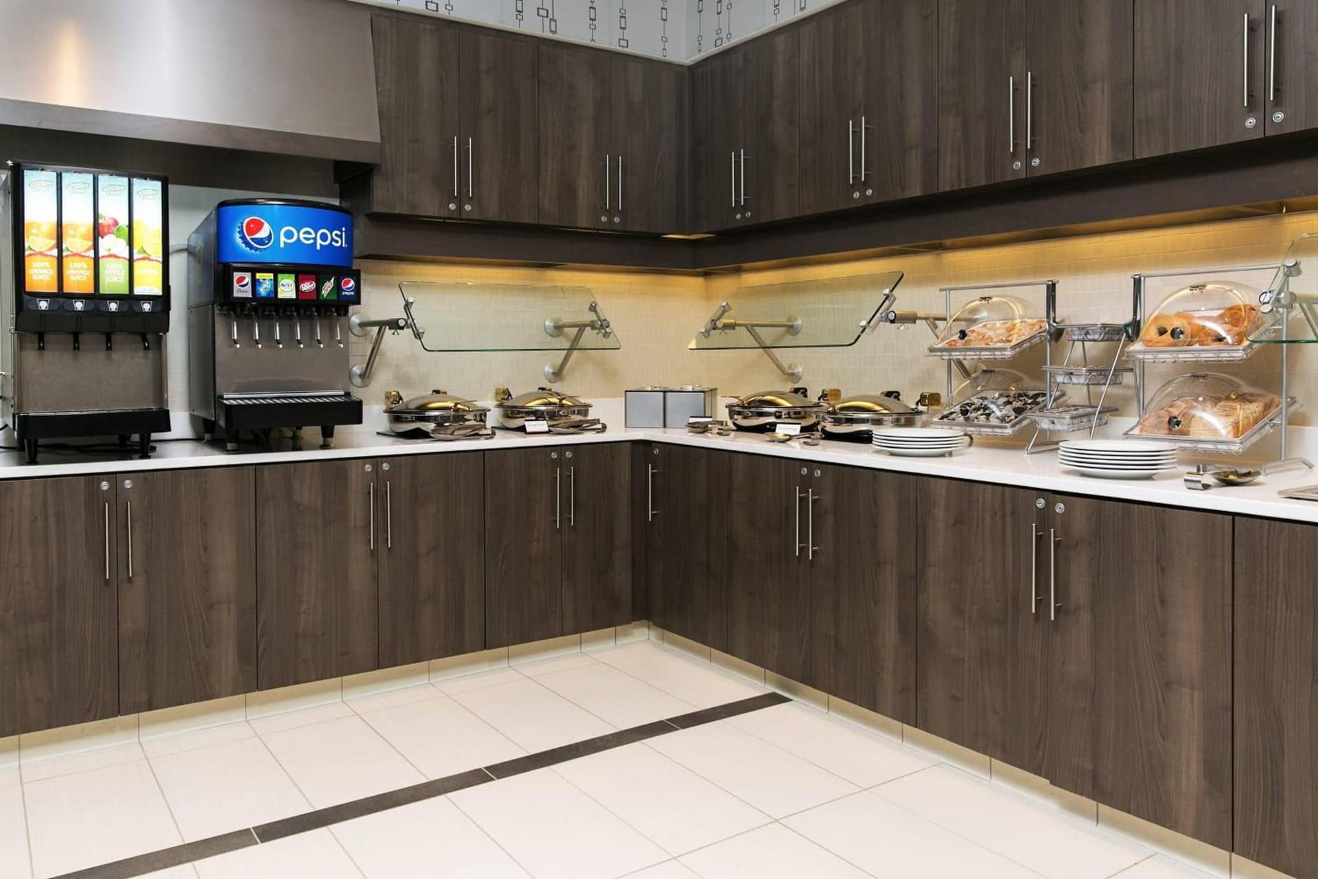 Residence Inn by Marriott Kansas City at The Legends gallery photo in Kansas City, KS — image 12