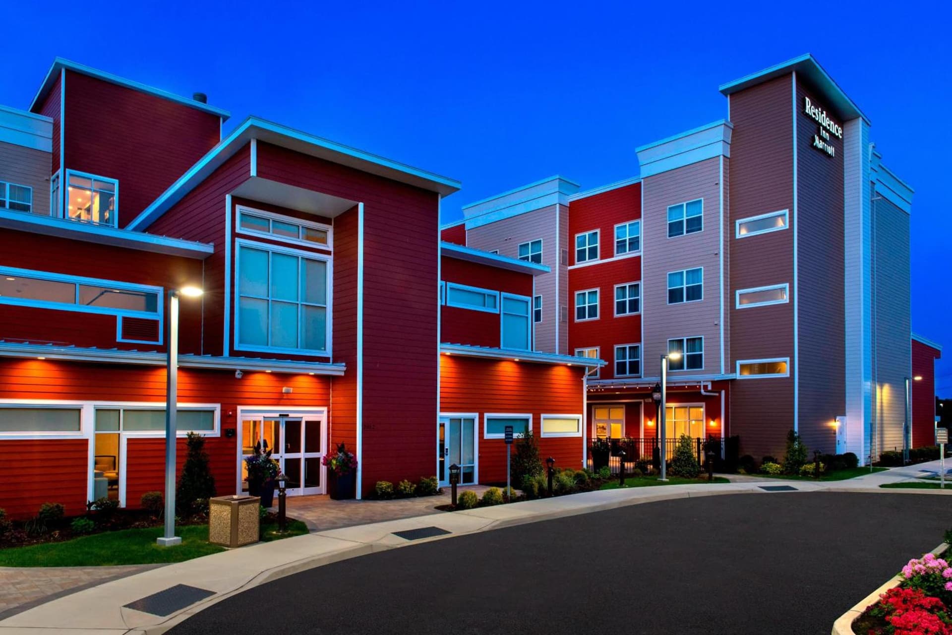 Residence Inn by Marriott New York Long Island East End interior in Riverhead, NY — gallery photo 2