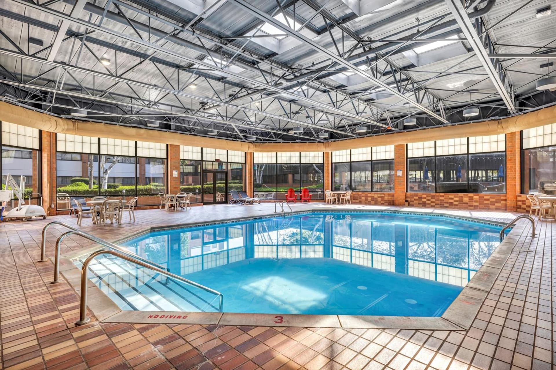 Delta Hotels by Marriott Mount Pleasant gallery photo in Racine, WI — image 32