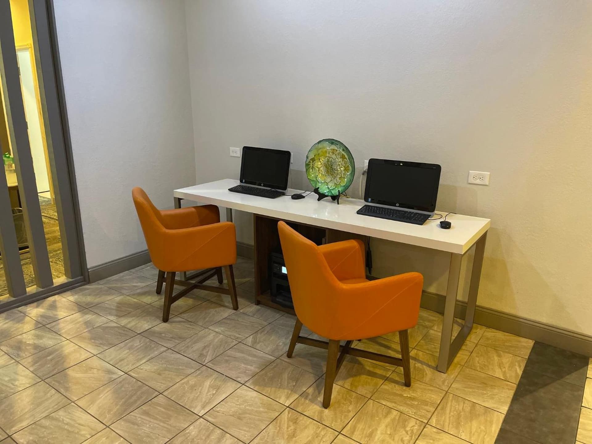 Holiday Inn Express and Suites Montgomery by IHG gallery photo in Montgomery — image 12
