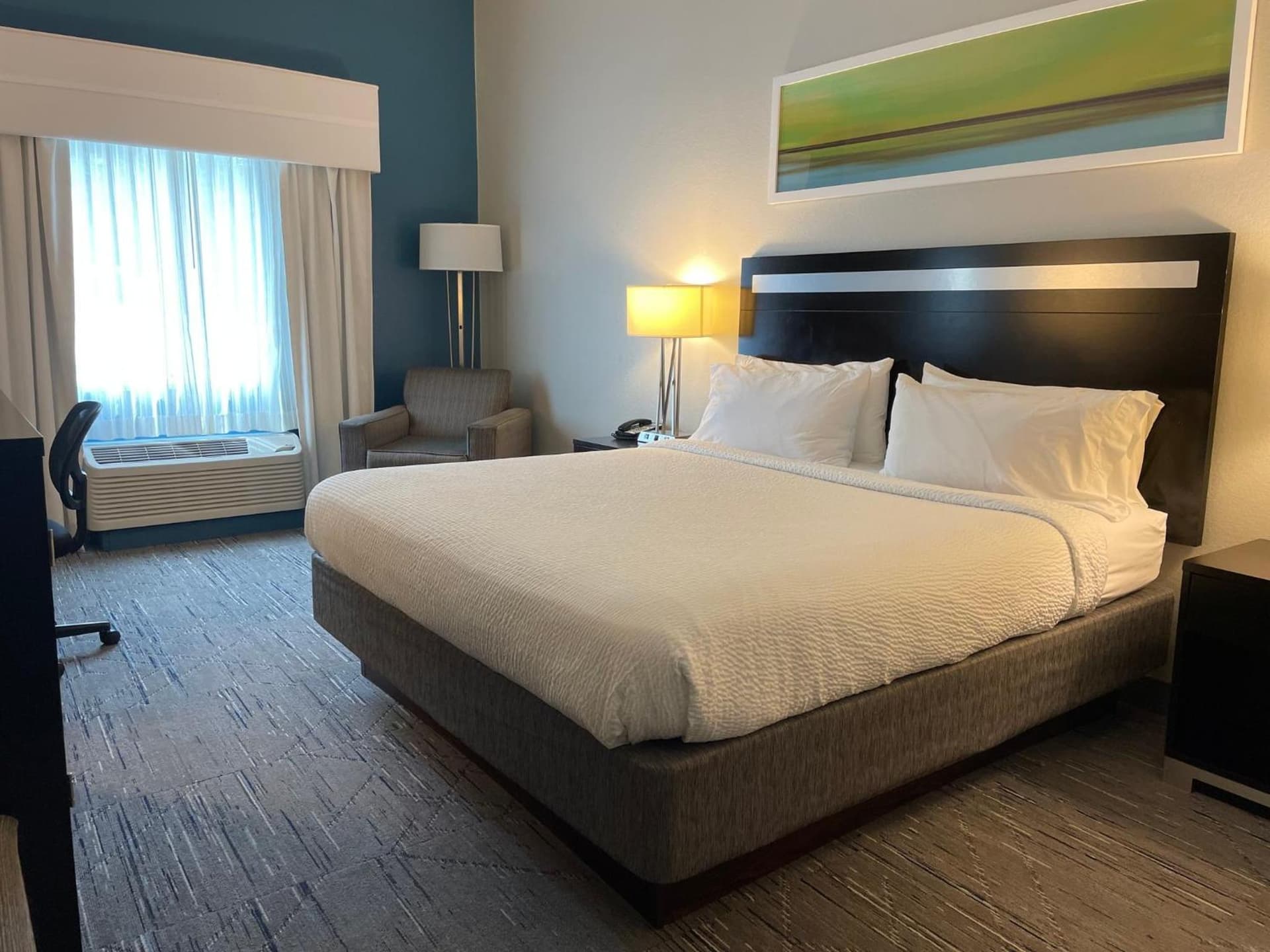 Holiday Inn Express and Suites Montgomery by IHG gallery photo in Montgomery — image 11