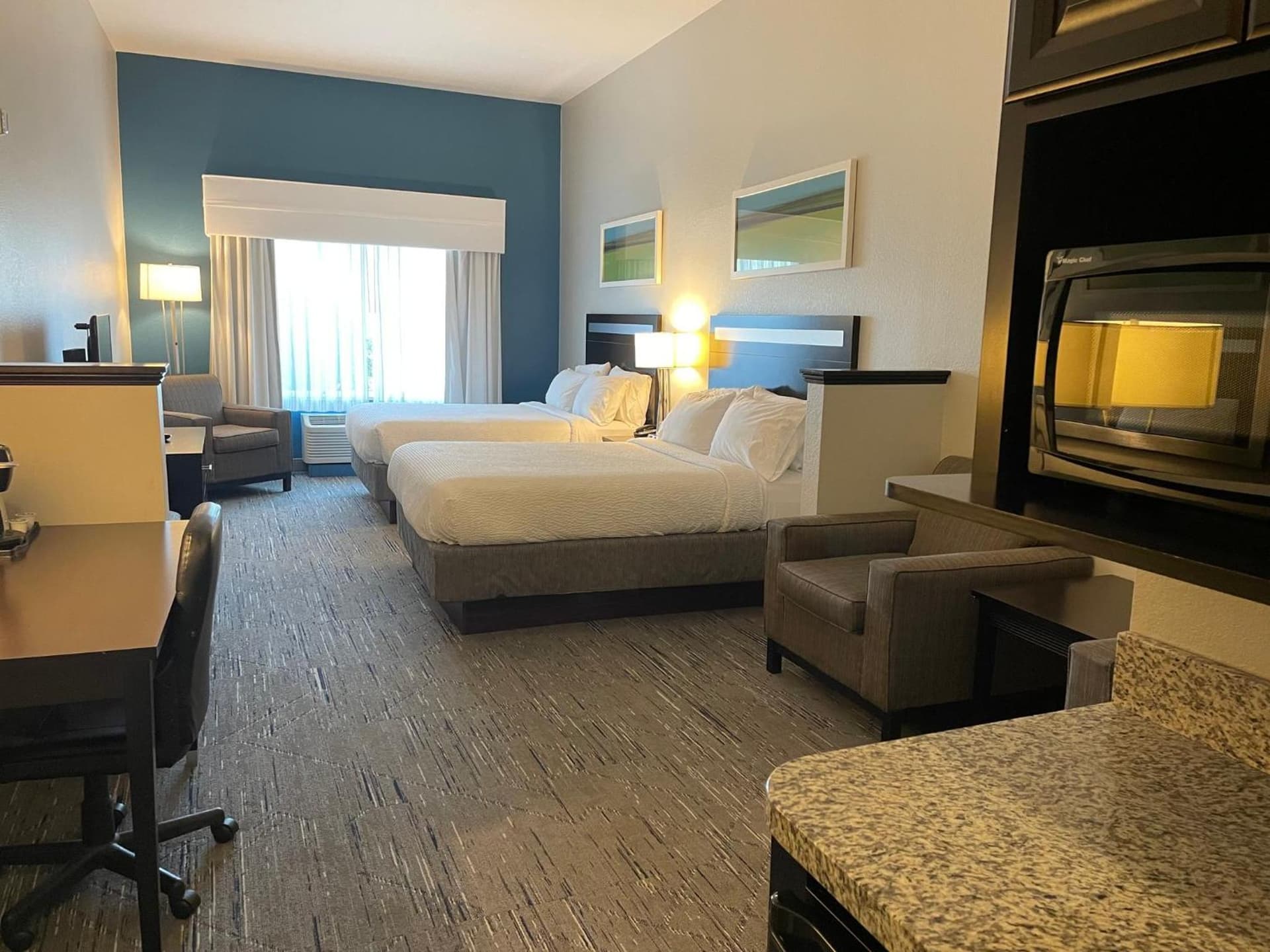 Holiday Inn Express and Suites Montgomery by IHG gallery photo in Montgomery — image 23