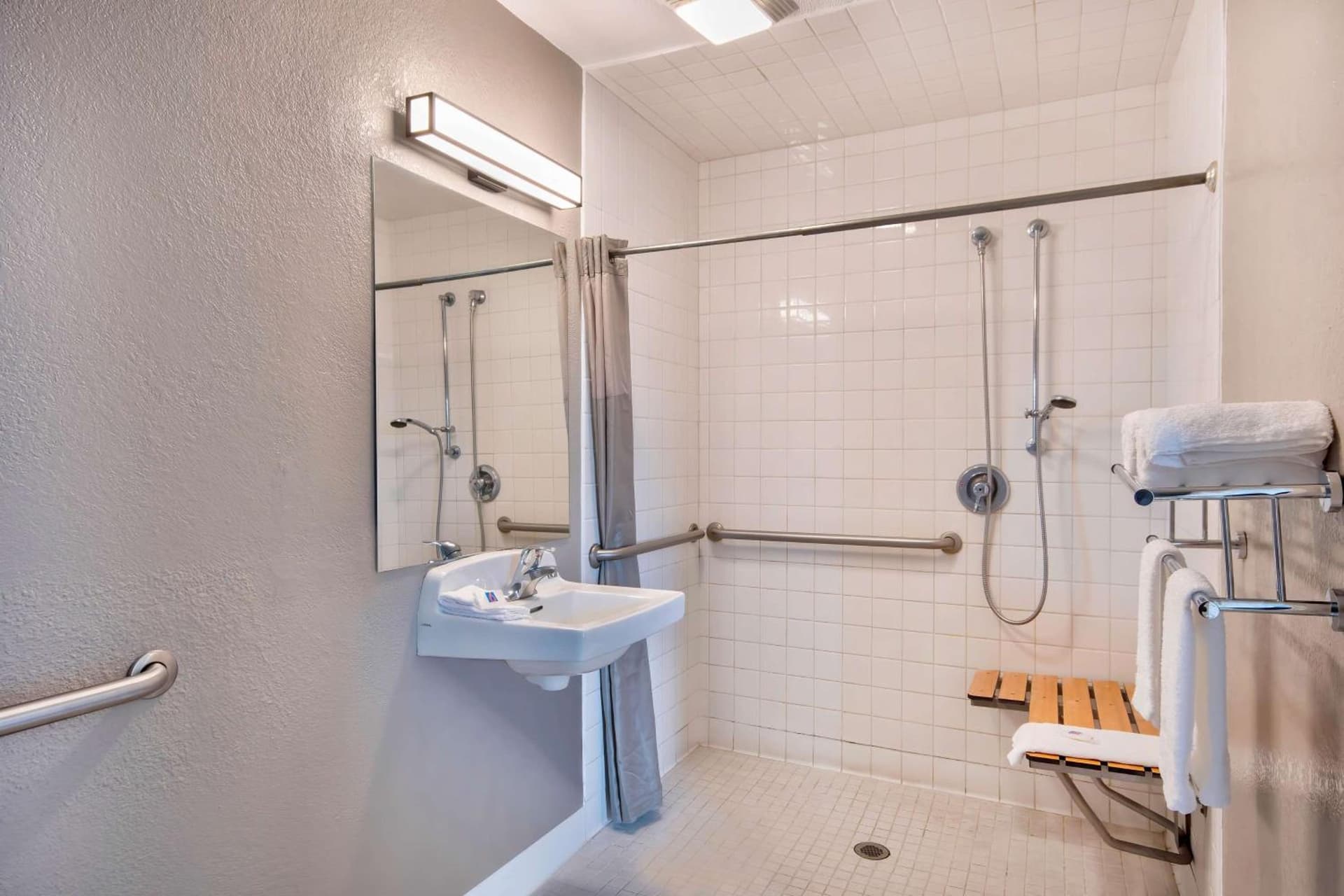 Motel 6-Marina, CA - Monterey gallery photo in Marina, CA — image 42