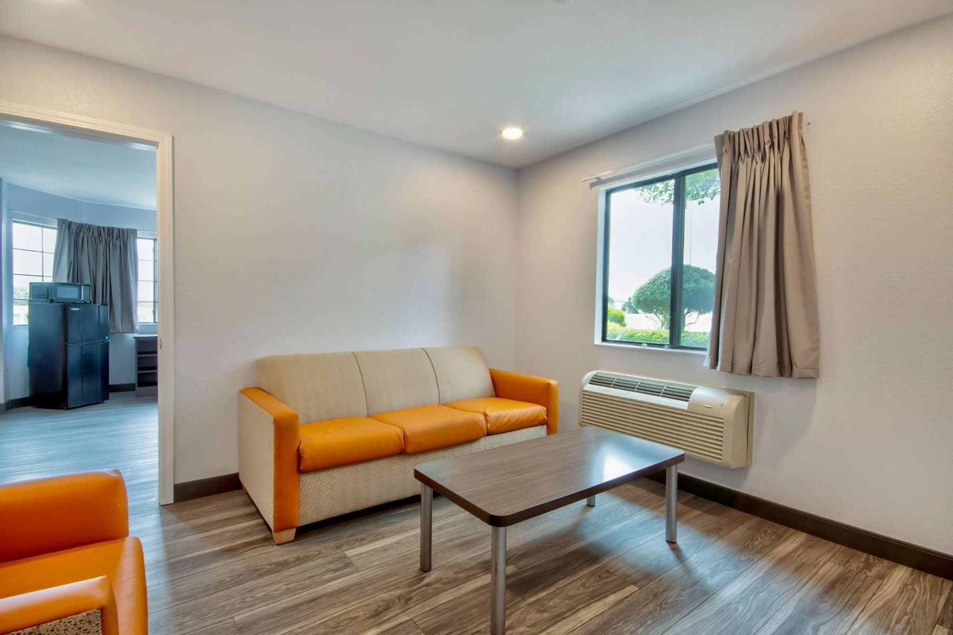 Motel 6-Marina, CA - Monterey gallery photo in Marina, CA — image 36