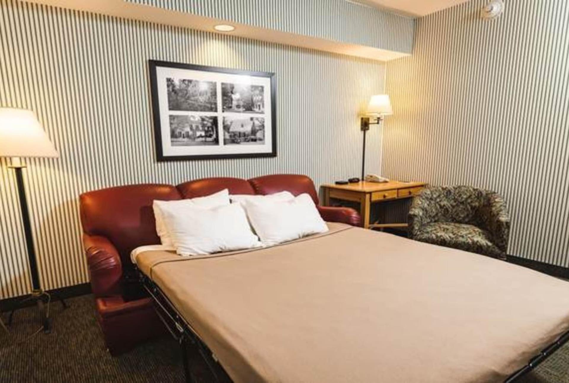 Williamsburg Woodlands Hotel & Suites, an official Colonial Williamsburg Hotel gallery photo in Williamsburg, VA — image 52