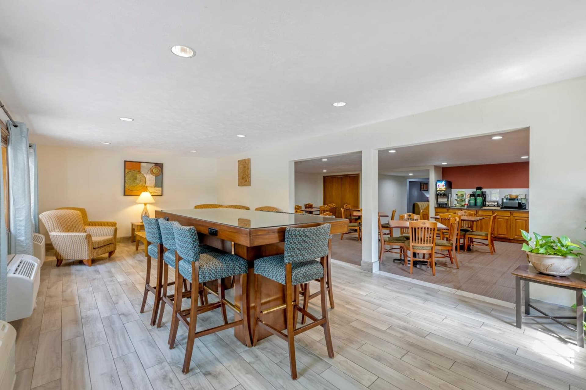 Quality Inn & Suites Lincoln South property views in Lincoln, NE — gallery photo 3