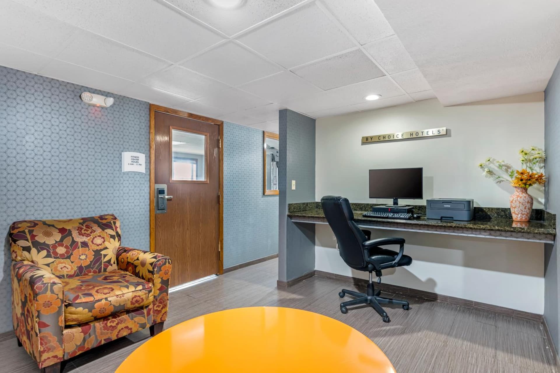 Quality Inn & Suites Lincoln South gallery photo in Lincoln, NE — image 18