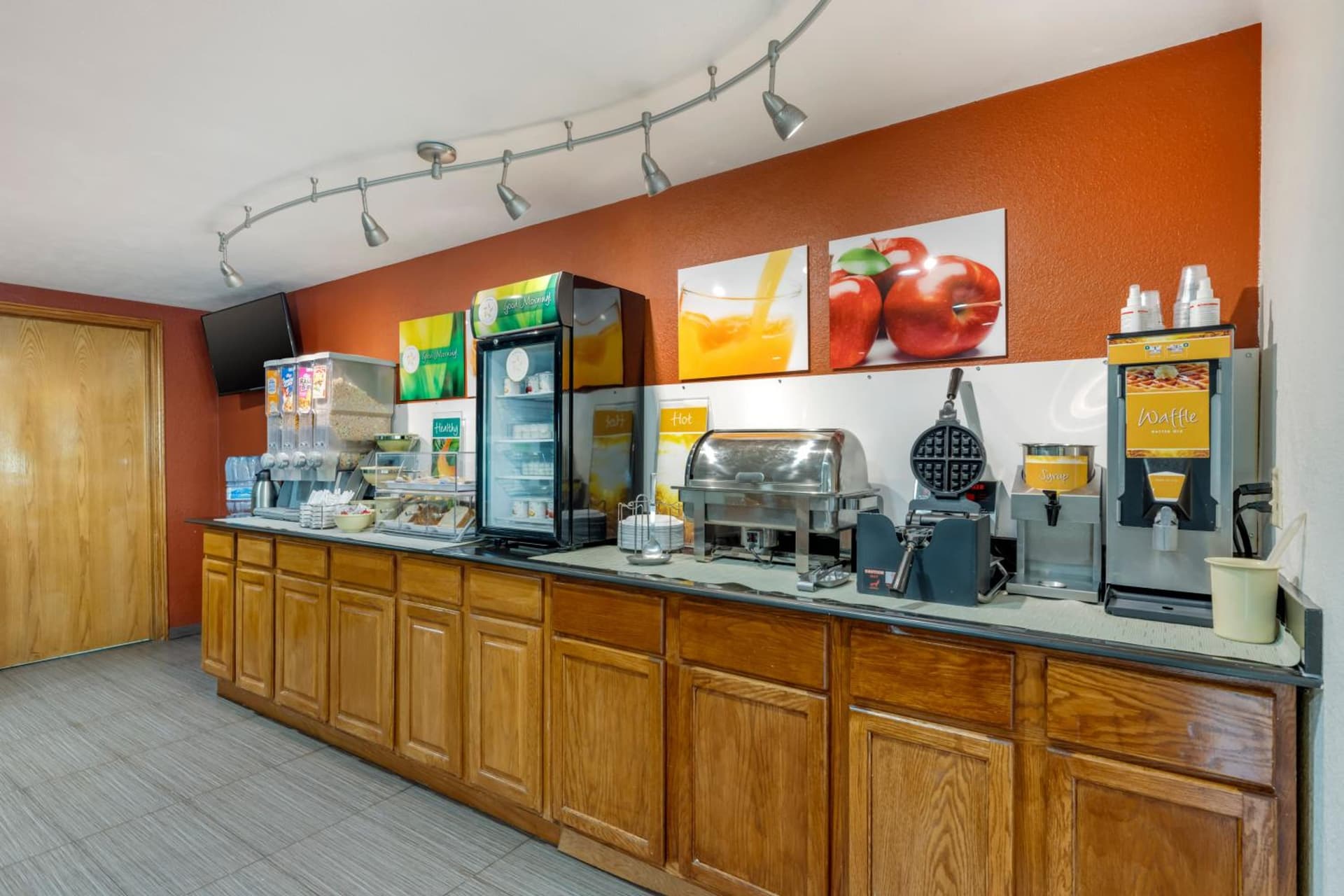 Quality Inn & Suites Lincoln South gallery photo in Lincoln, NE — image 7