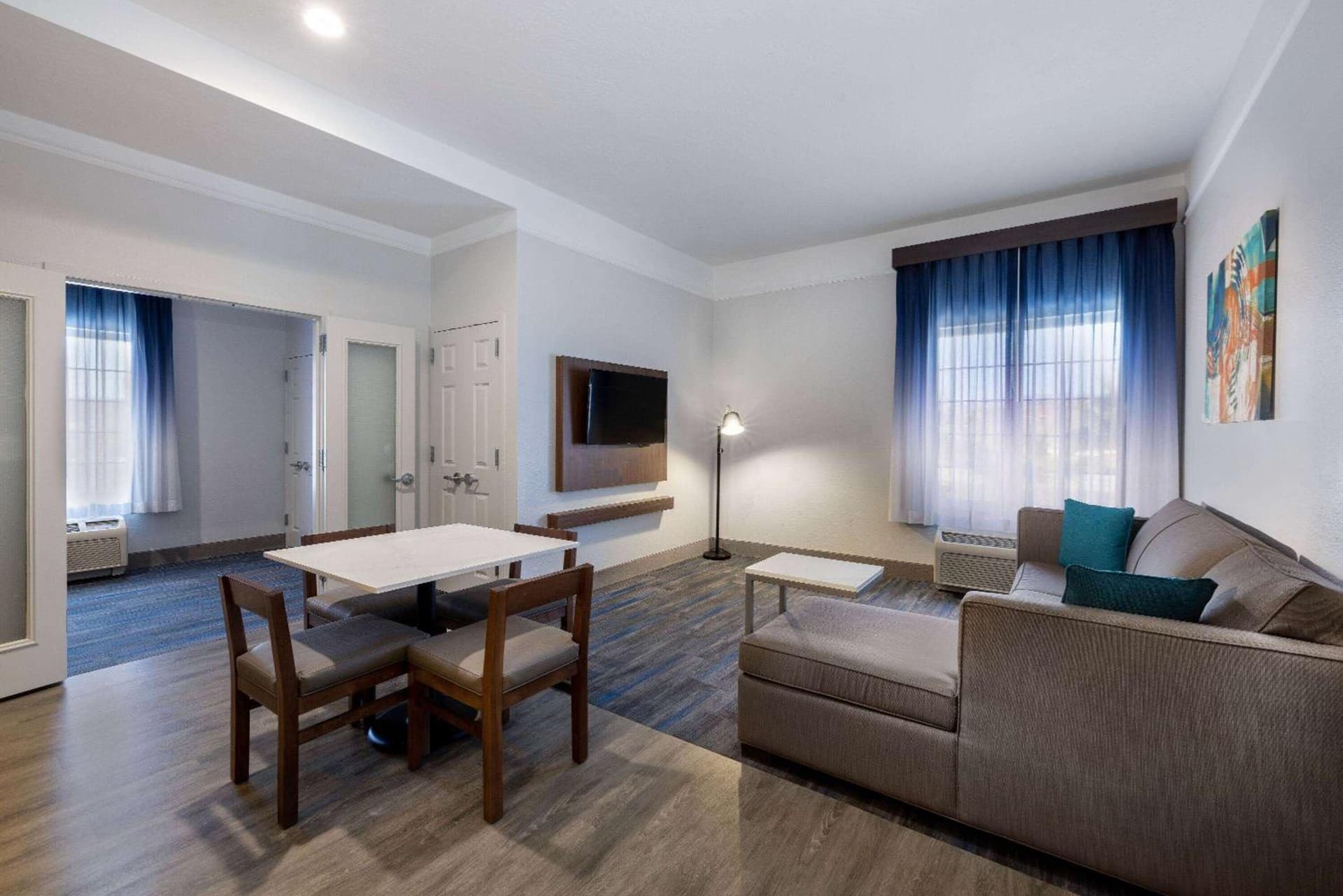La Quinta by Wyndham St. George property views in St. George, UT — gallery photo 3