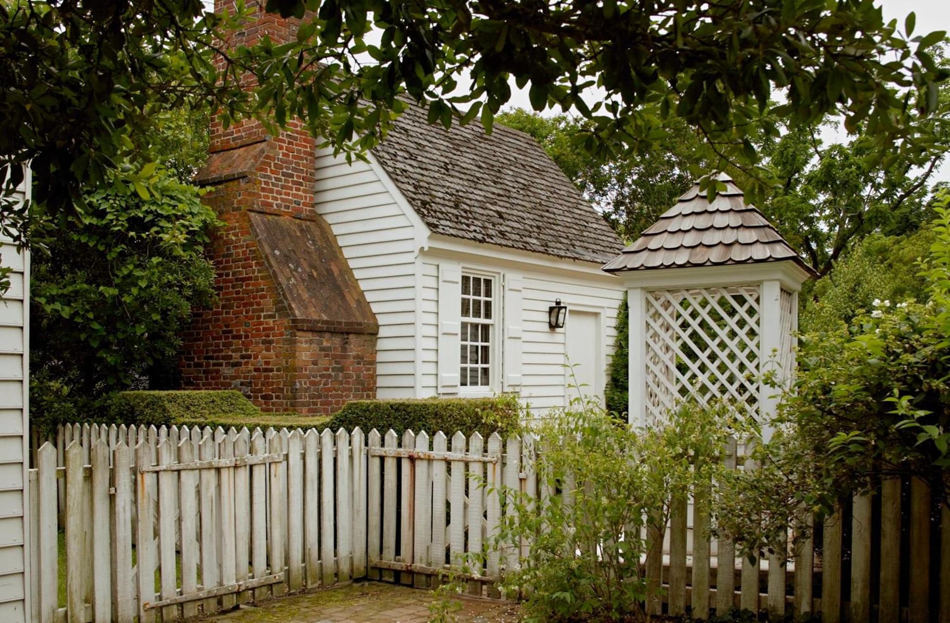 Colonial Houses, an official Colonial Williamsburg Hotel gallery photo in Williamsburg, VA — image 39