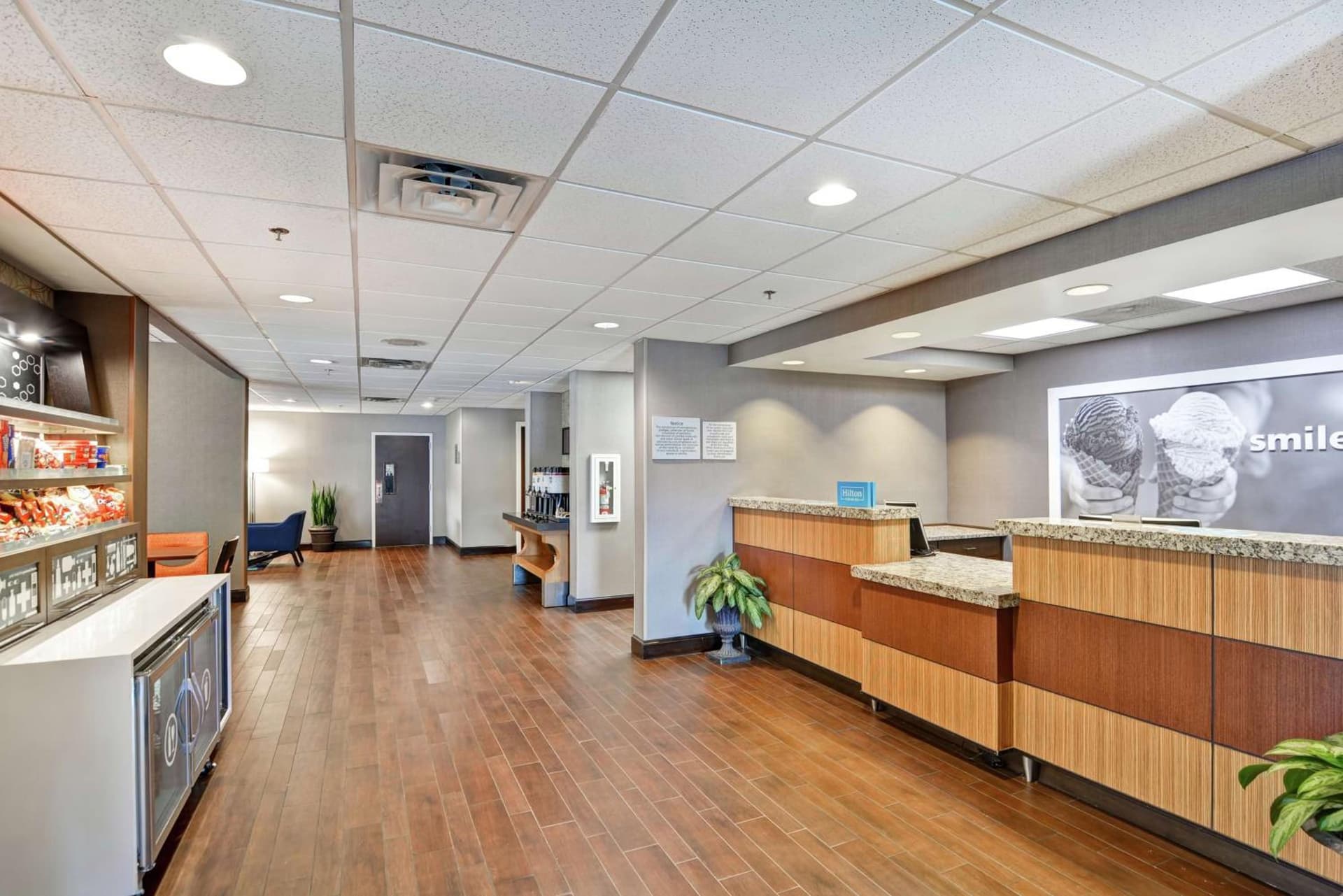 Hampton Inn Charlotte-Gastonia gallery photo in Gastonia, NC — image 17