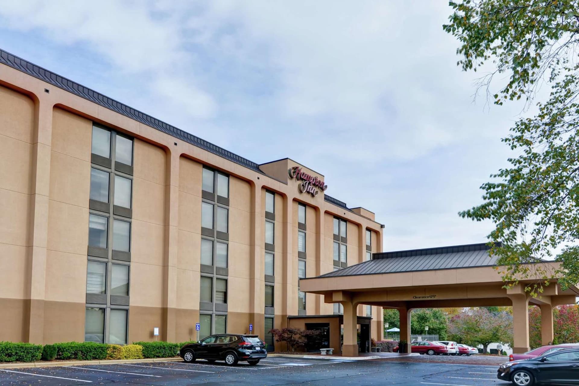 Hampton Inn Charlotte-Gastonia gallery photo in Gastonia, NC — image 41