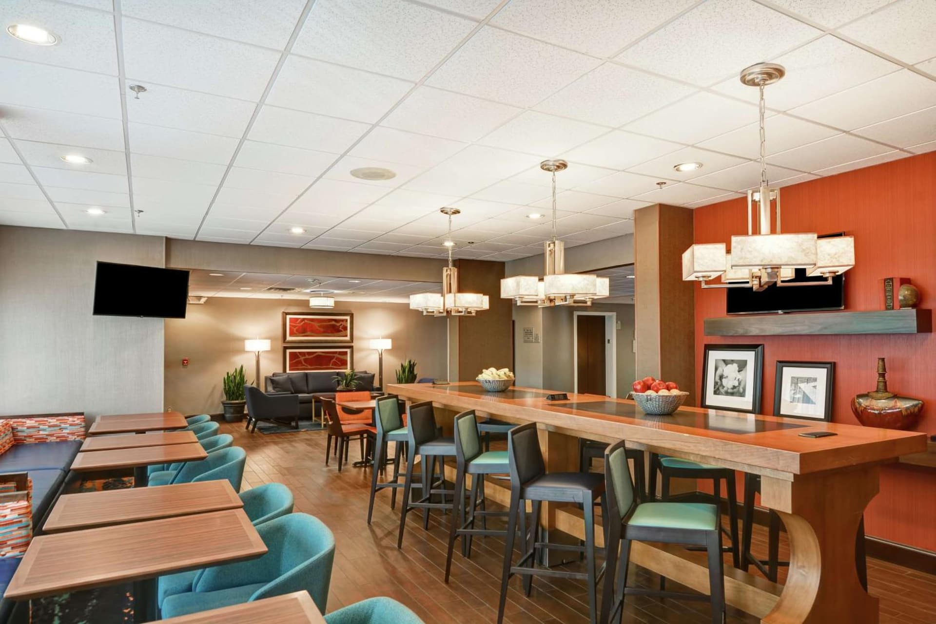 Hampton Inn Charlotte-Gastonia gallery photo in Gastonia, NC — image 26