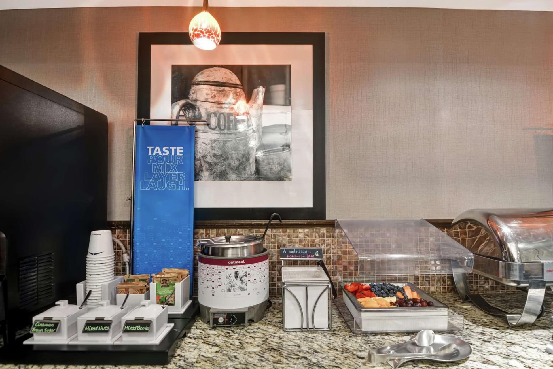 Hampton Inn Charlotte-Gastonia gallery photo in Gastonia, NC — image 32