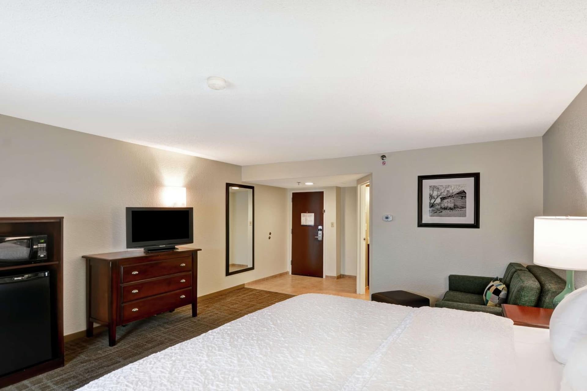 Hampton Inn Charlotte-Gastonia gallery photo in Gastonia, NC — image 12