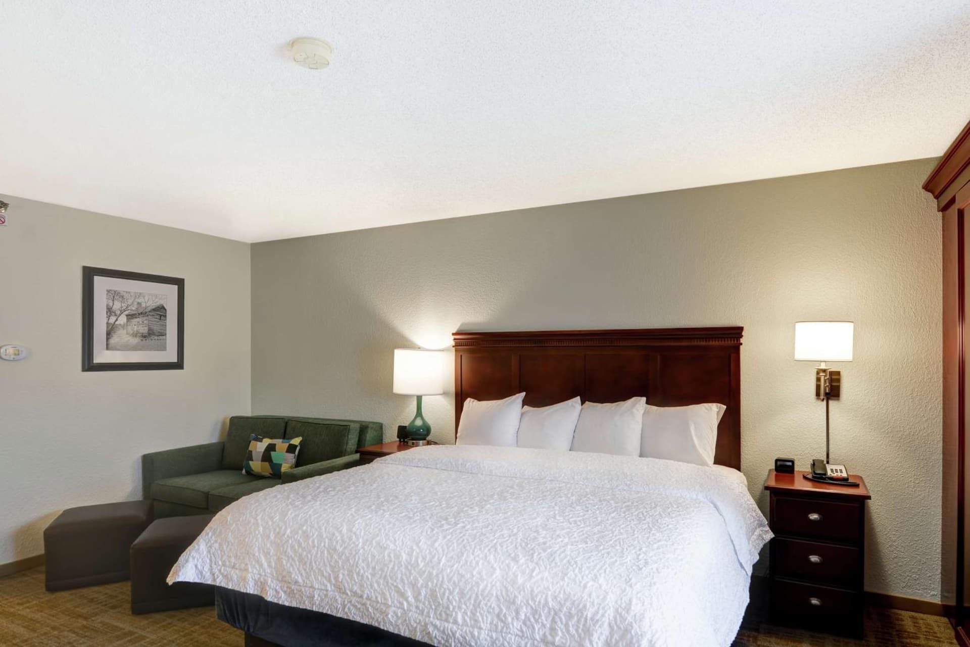 Hampton Inn Charlotte-Gastonia gallery photo in Gastonia, NC — image 14