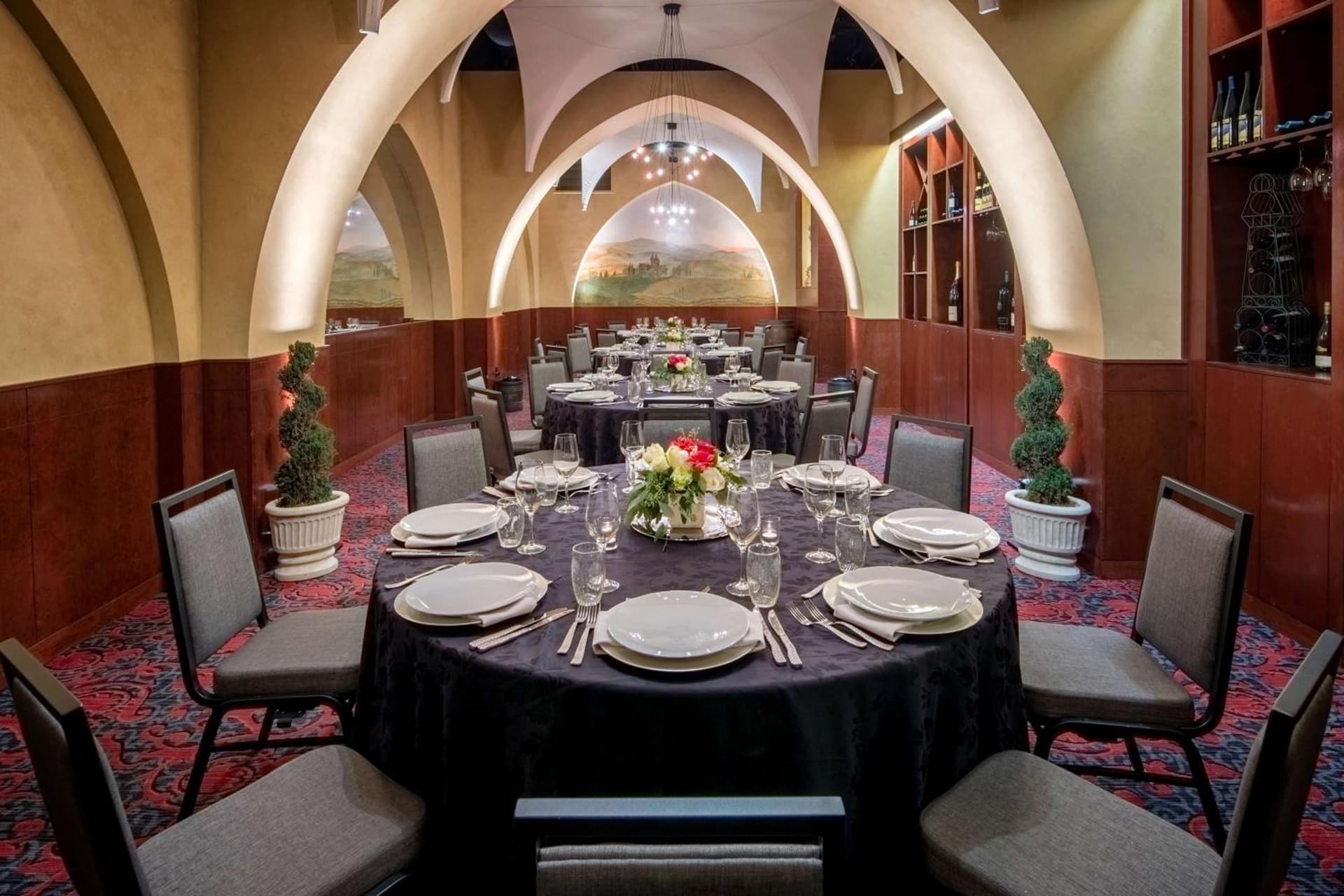 Embassy Suites by Hilton Portland Downtown gallery photo in Portland, OR — image 14