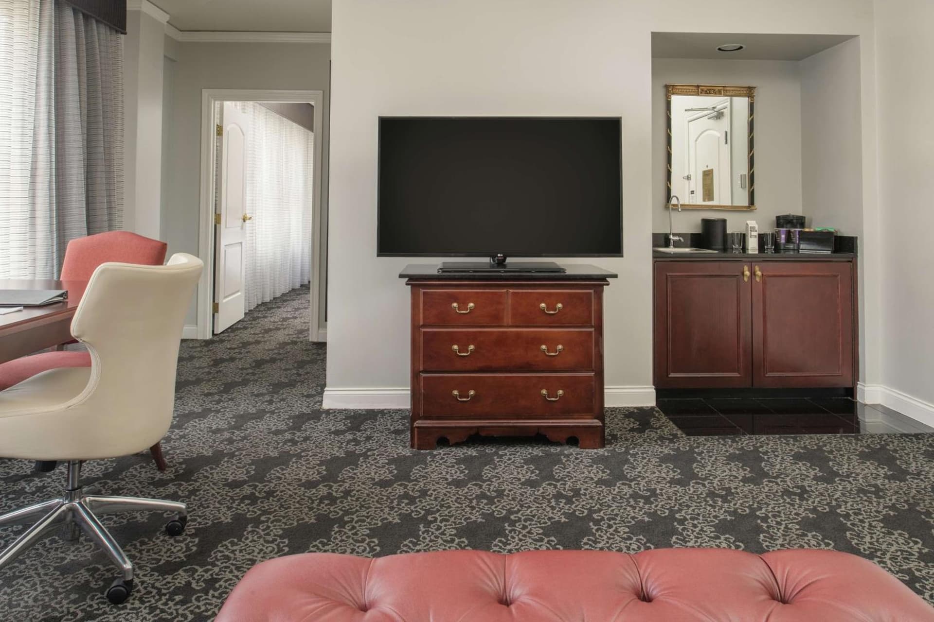 Embassy Suites by Hilton Portland Downtown gallery photo in Portland, OR — image 47