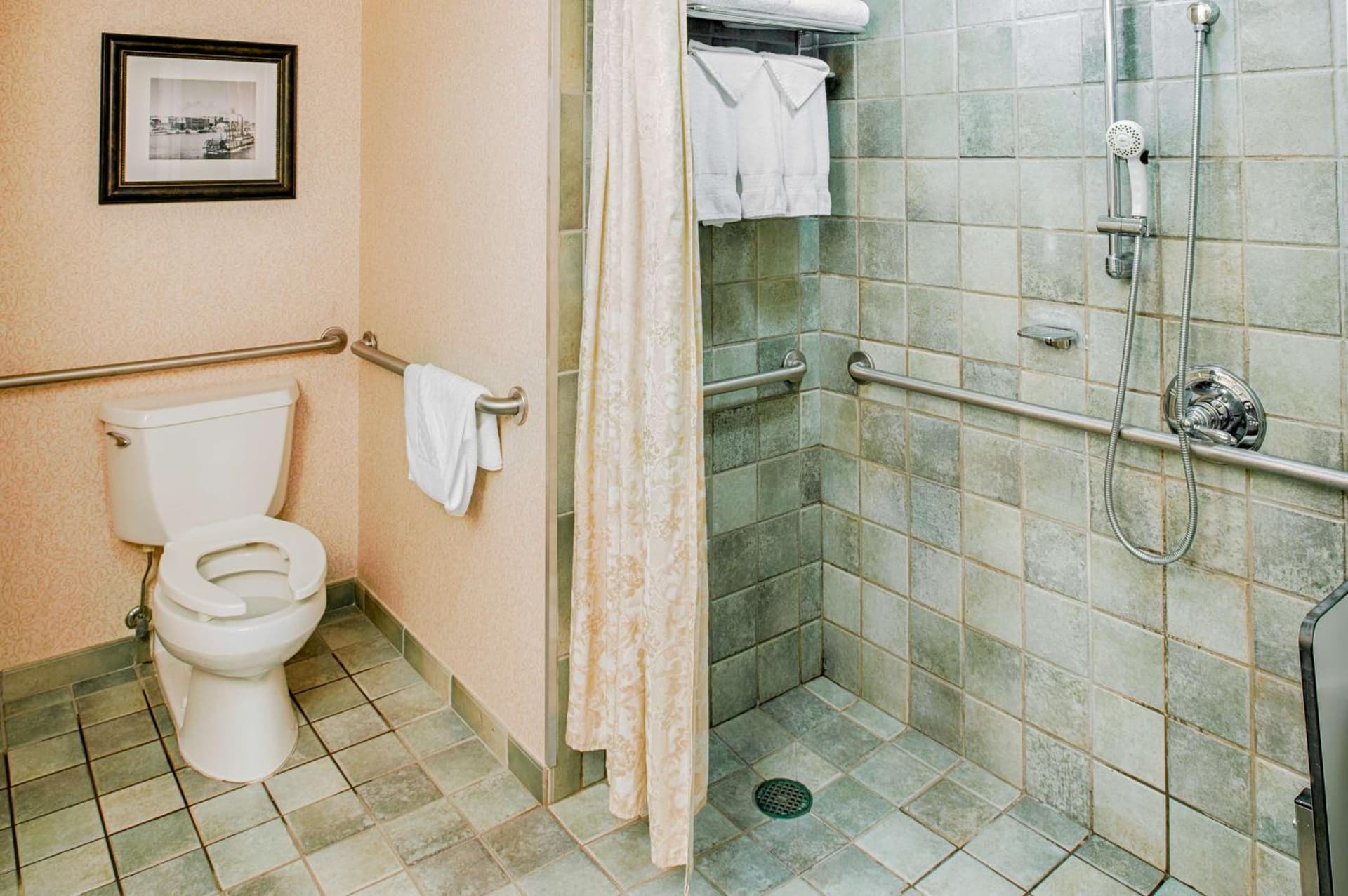 Embassy Suites by Hilton Portland Downtown gallery photo in Portland, OR — image 20
