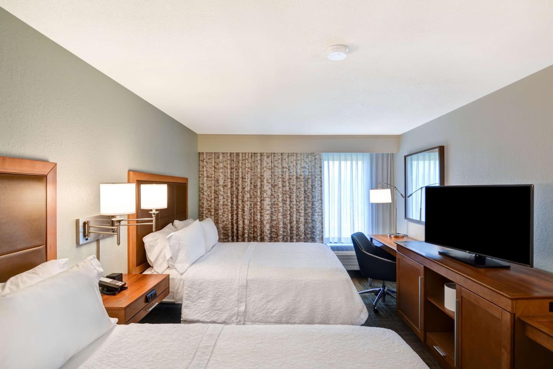 Hampton Inn by Hilton Milford gallery photo in Milford, CT — image 6