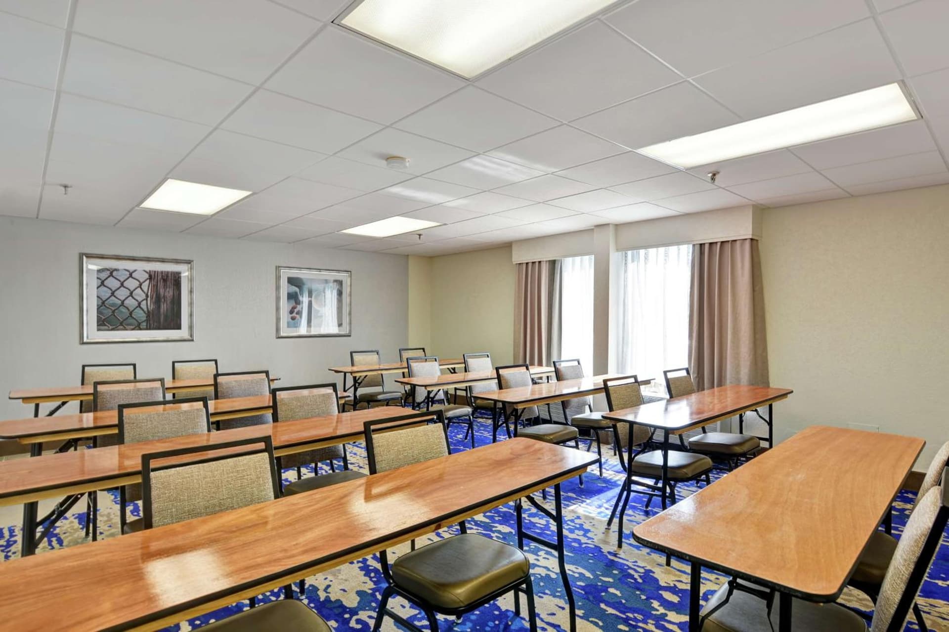 Hampton Inn by Hilton Milford gallery photo in Milford, CT — image 10
