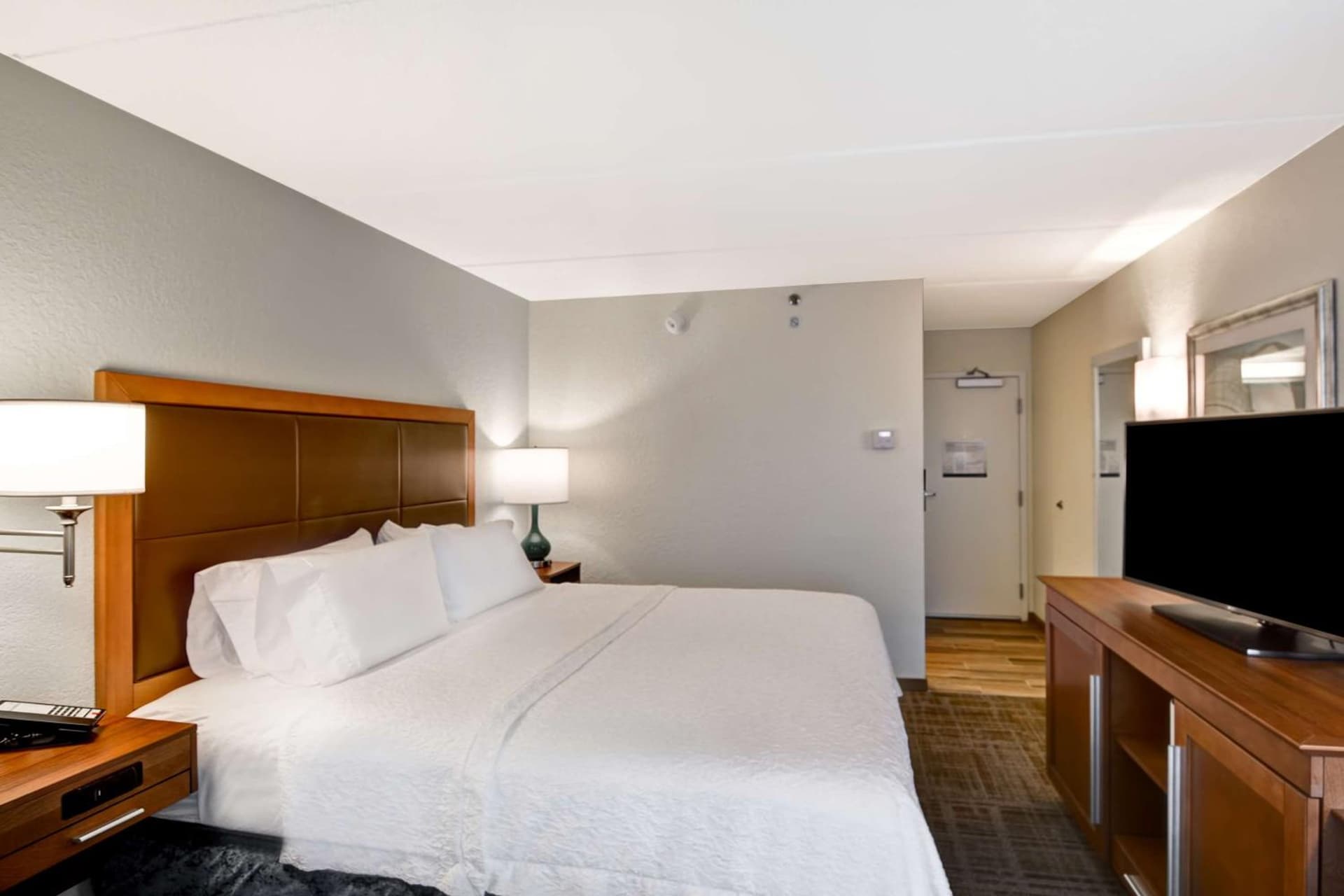 Hampton Inn by Hilton Milford gallery photo in Milford, CT — image 13