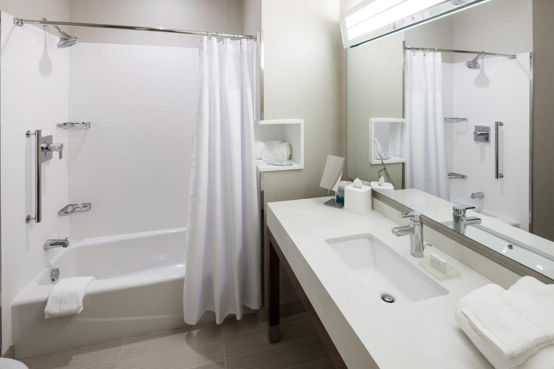 Courtyard by Marriott Houston North/Shenandoah gallery photo in The Woodlands, TX — image 53