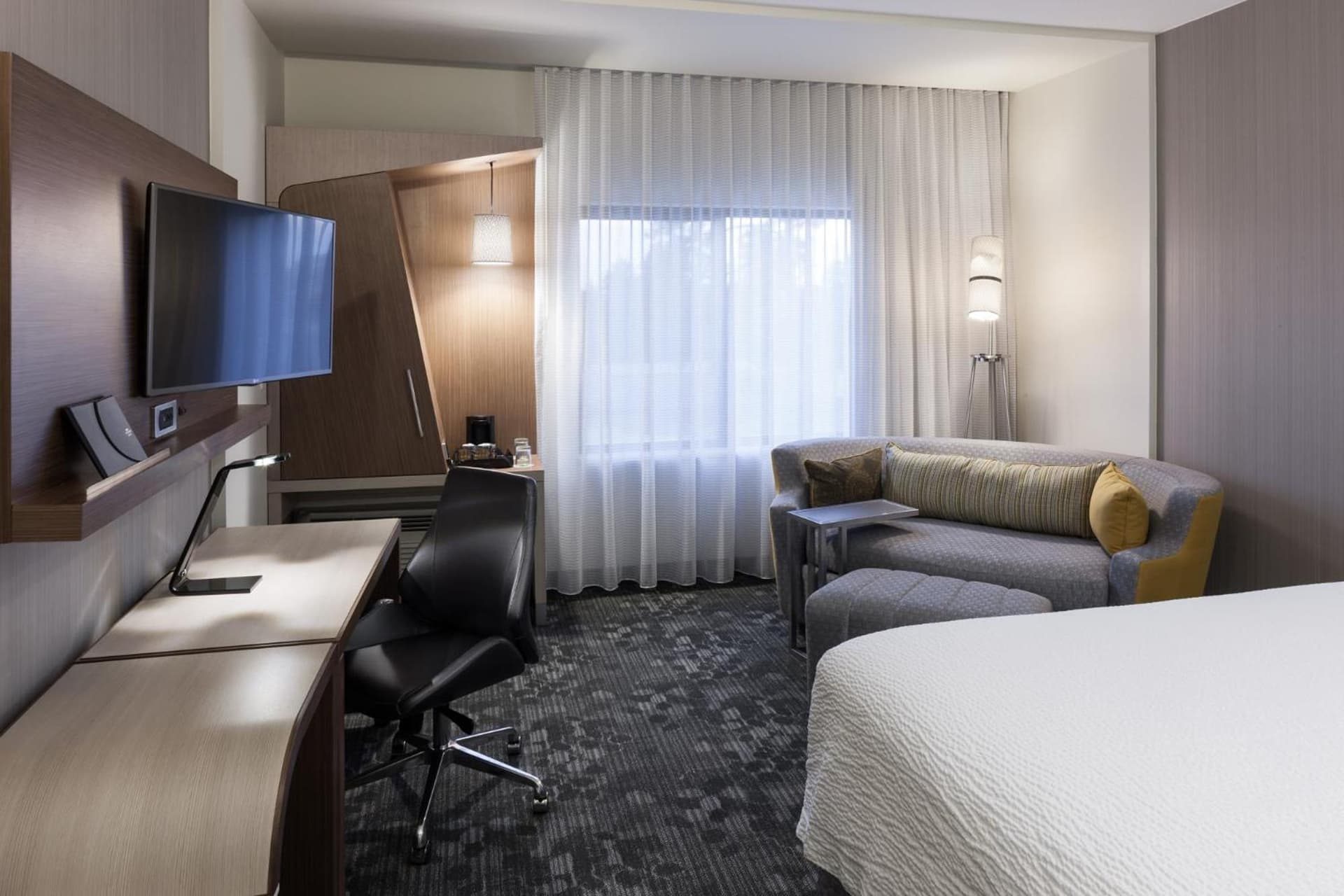 Courtyard by Marriott Houston North/Shenandoah gallery photo in The Woodlands, TX — image 26