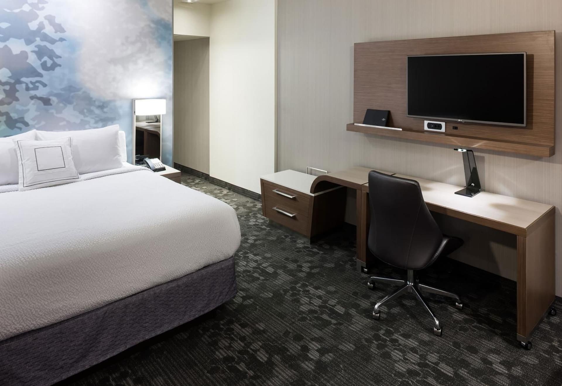 Courtyard by Marriott Houston North/Shenandoah gallery photo in The Woodlands, TX — image 43