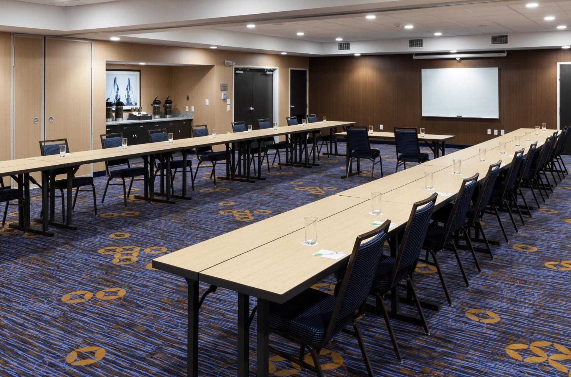 Courtyard by Marriott Houston North/Shenandoah gallery photo in The Woodlands, TX — image 27