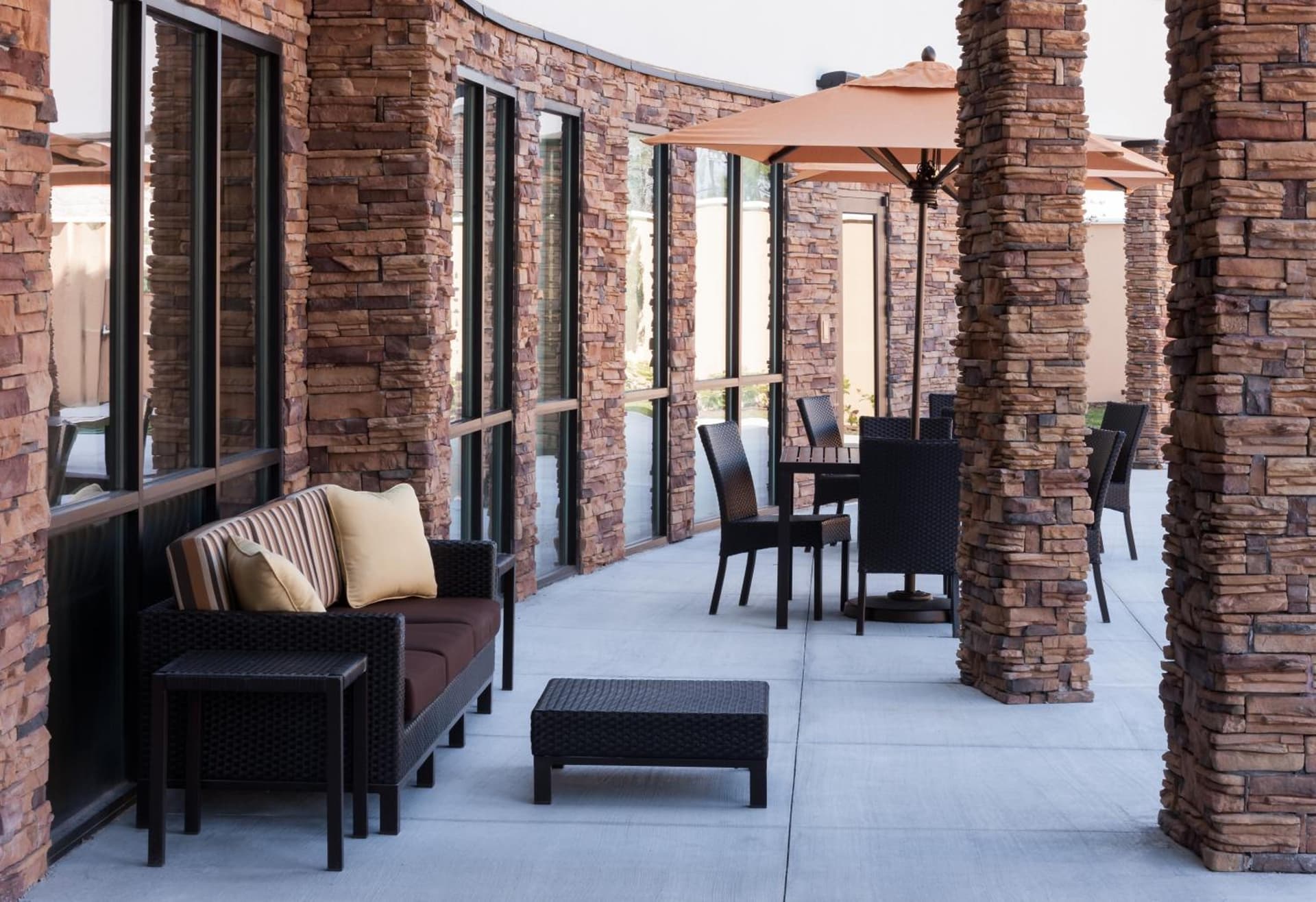 Courtyard by Marriott Houston North/Shenandoah gallery photo in The Woodlands, TX — image 41