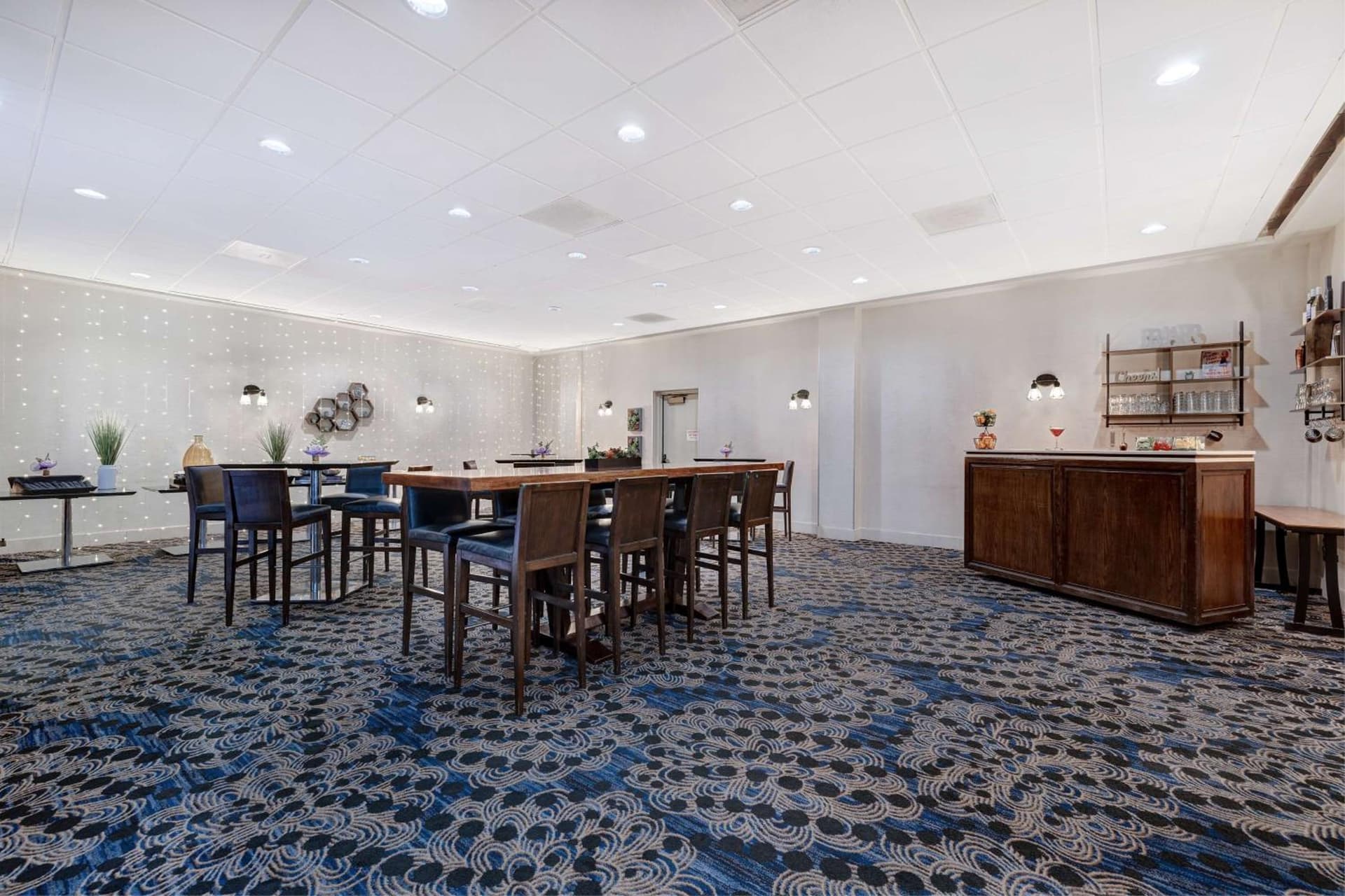 Embassy Suites by Hilton Santa Clara Silicon Valley gallery photo in Santa Clara, CA — image 12