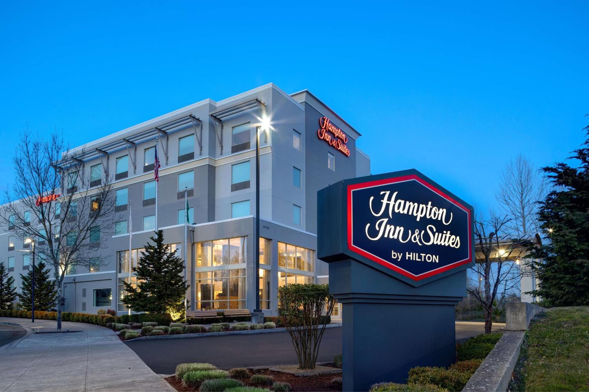 Hampton Inn & Suites Seattle/Federal Way property views in Federal Way, WA — gallery photo 3