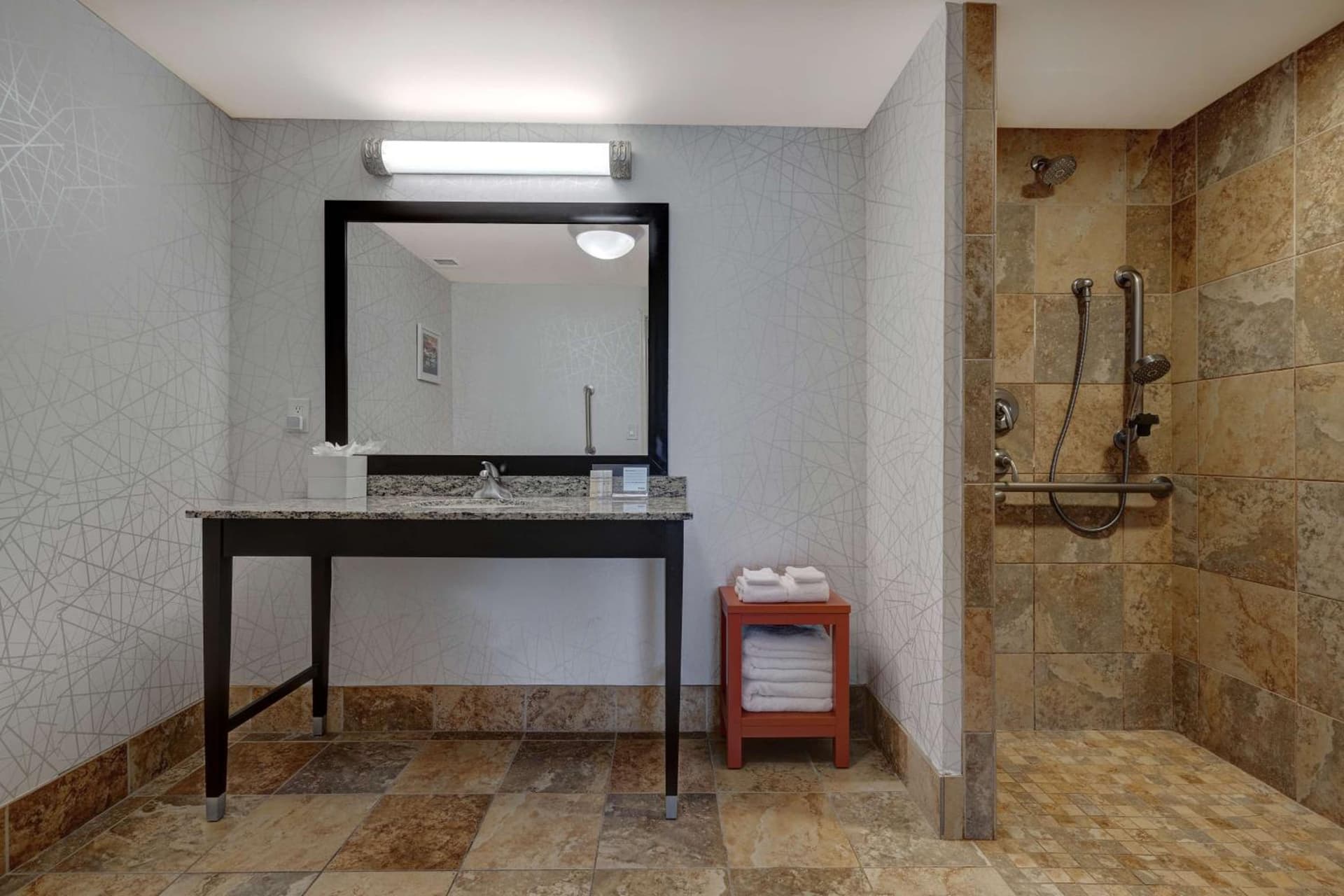 Hampton Inn & Suites Seattle/Federal Way gallery photo in Federal Way, WA — image 22
