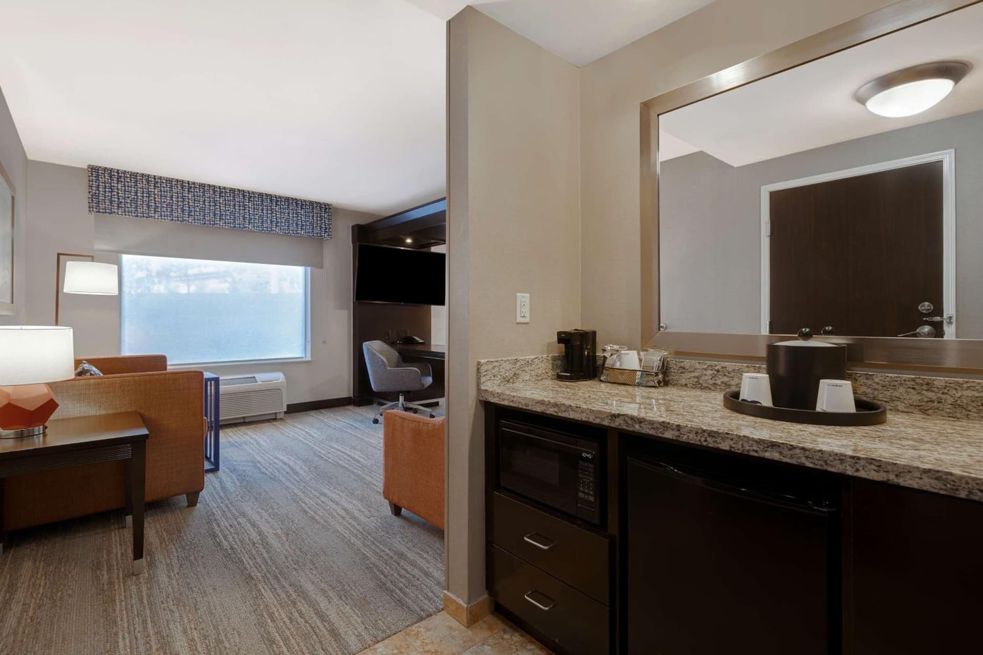 Hampton Inn & Suites Seattle/Federal Way gallery photo in Federal Way, WA — image 53