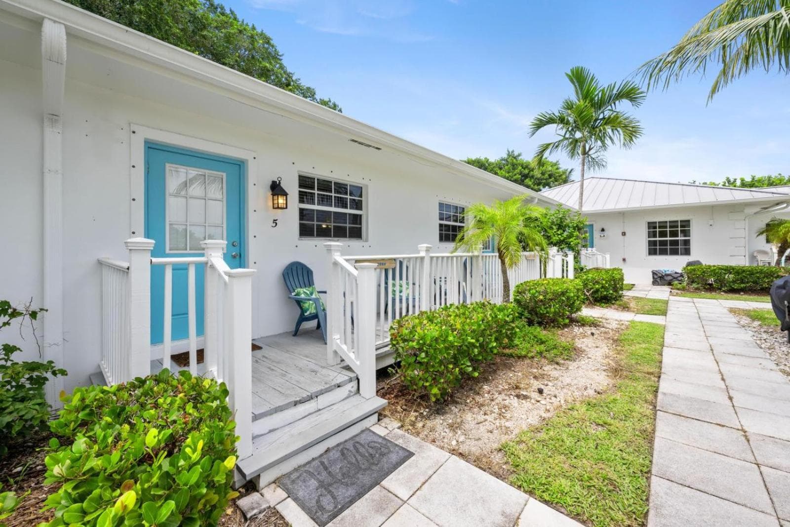 Seahorse Beach Bungalows gallery photo in Fort Pierce, FL — image 12