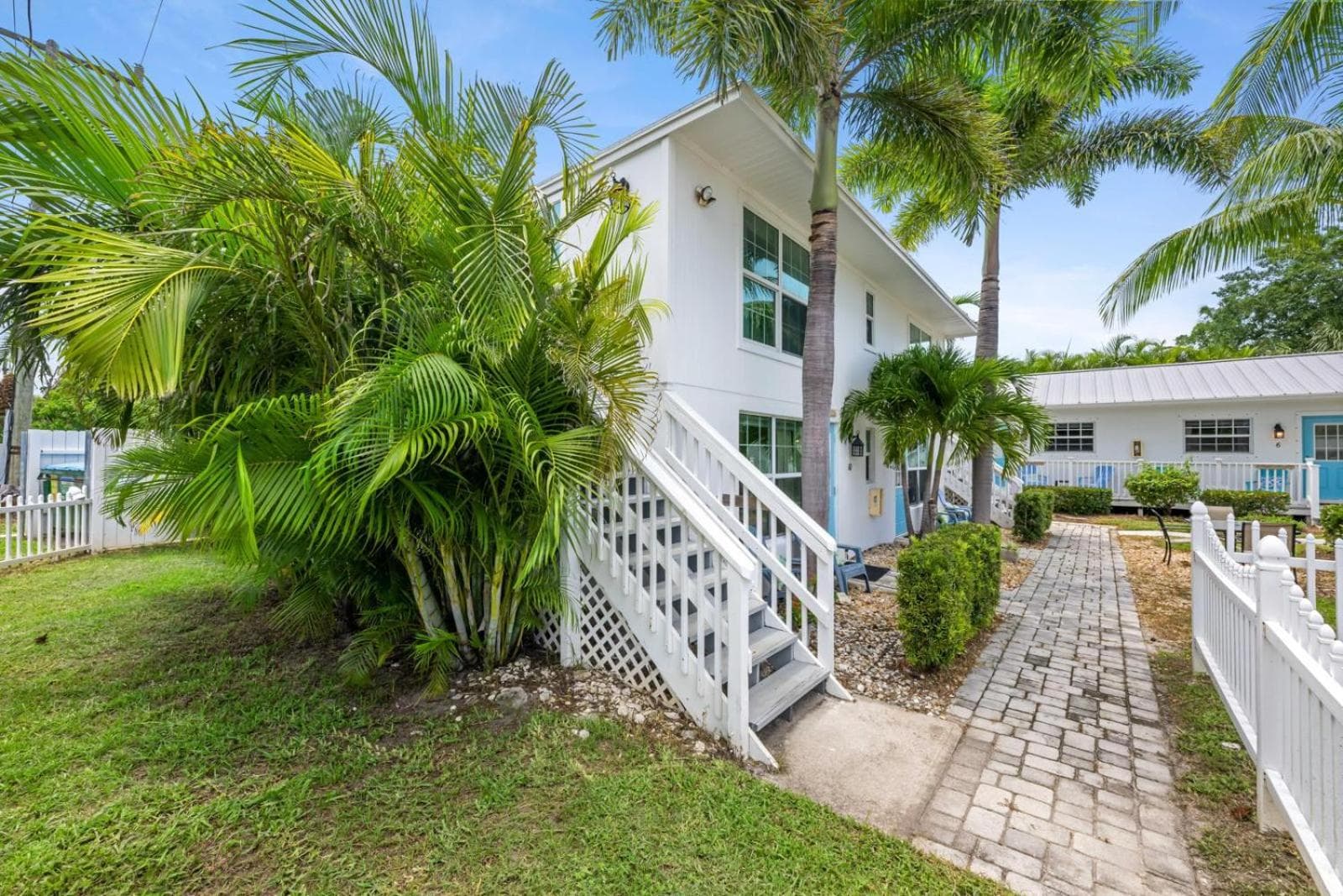 Seahorse Beach Bungalows gallery photo in Fort Pierce, FL — image 20