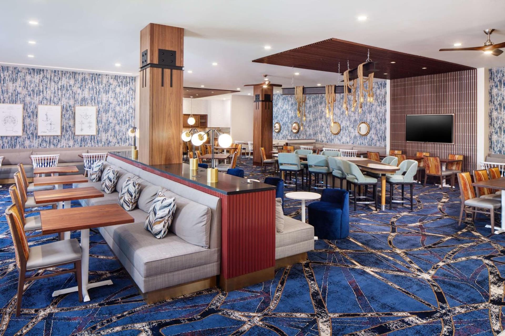 Hampton by Hilton at the Boston Seaport District gallery photo in Boston, MA — image 46