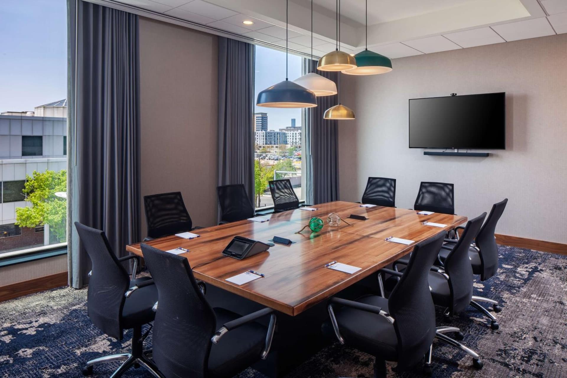Hampton by Hilton at the Boston Seaport District gallery photo in Boston, MA — image 7