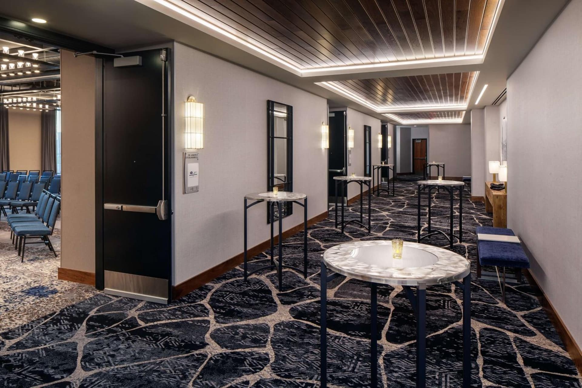 Hampton by Hilton at the Boston Seaport District gallery photo in Boston, MA — image 30