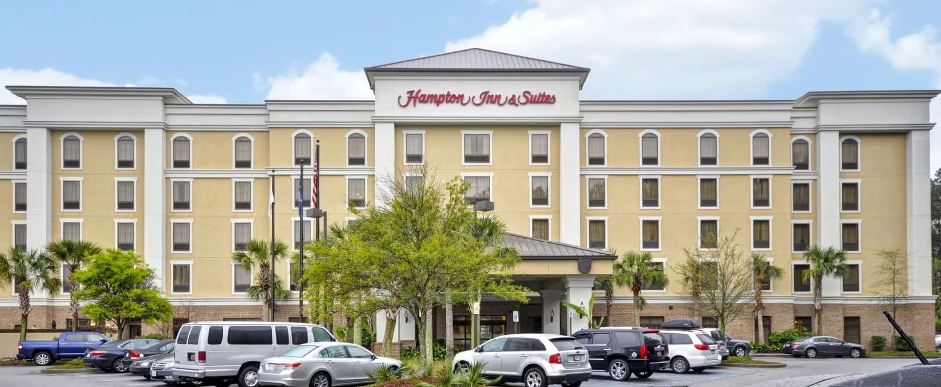 Hampton Inn & Suites North Charleston-University Boulevard featured exterior or lobby in Charleston, SC — similar hotel