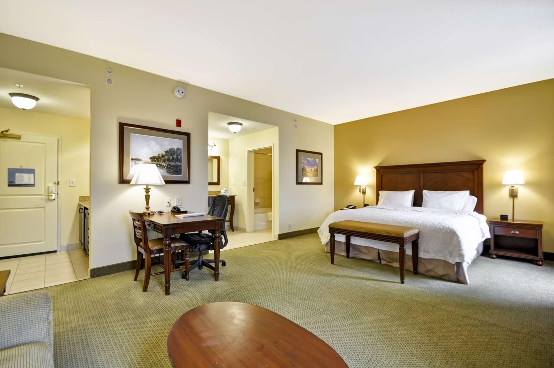 Hampton Inn & Suites North Charleston-University Boulevard gallery photo in Charleston, SC — image 36