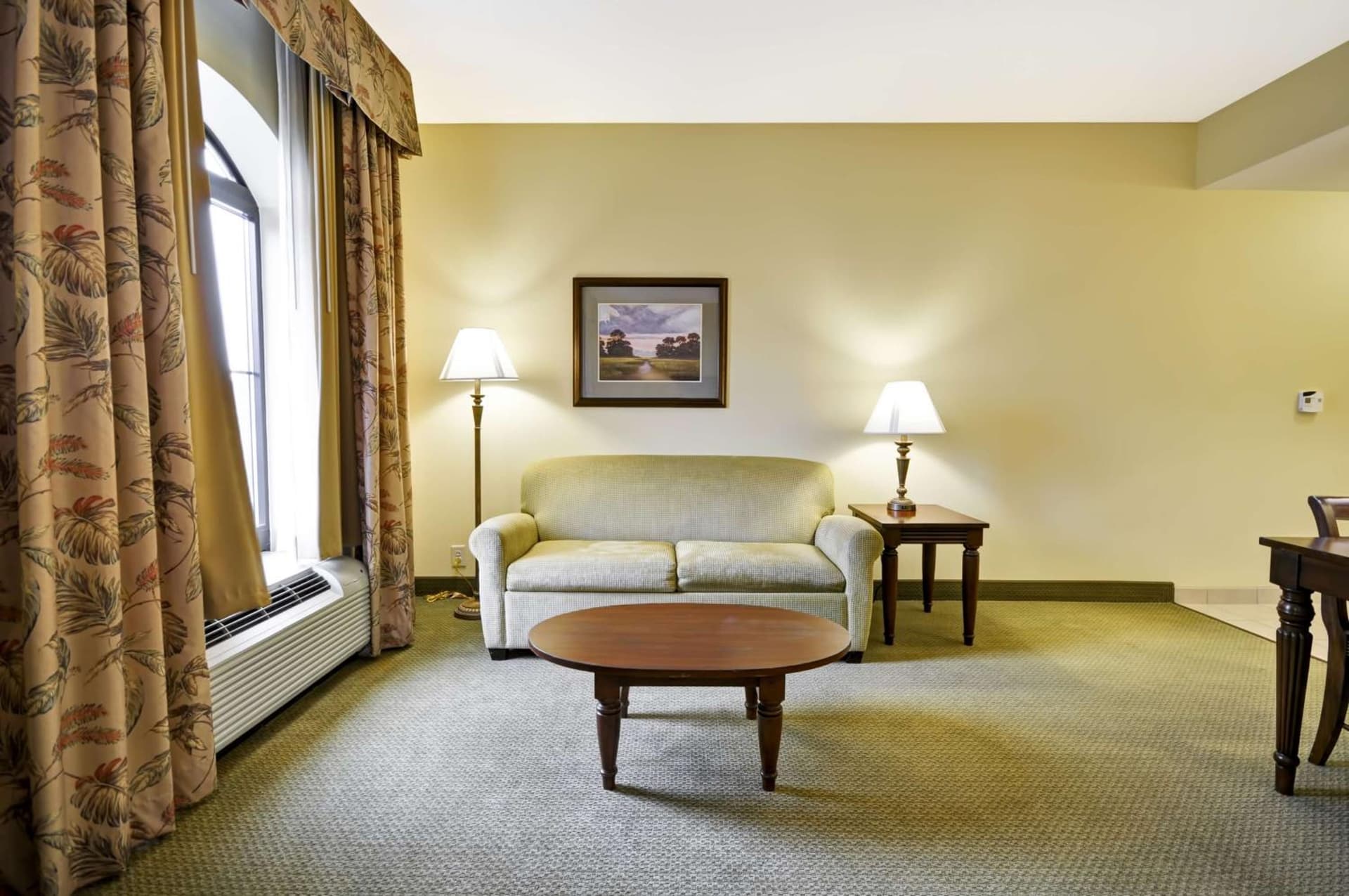 Hampton Inn & Suites North Charleston-University Boulevard gallery photo in Charleston, SC — image 31