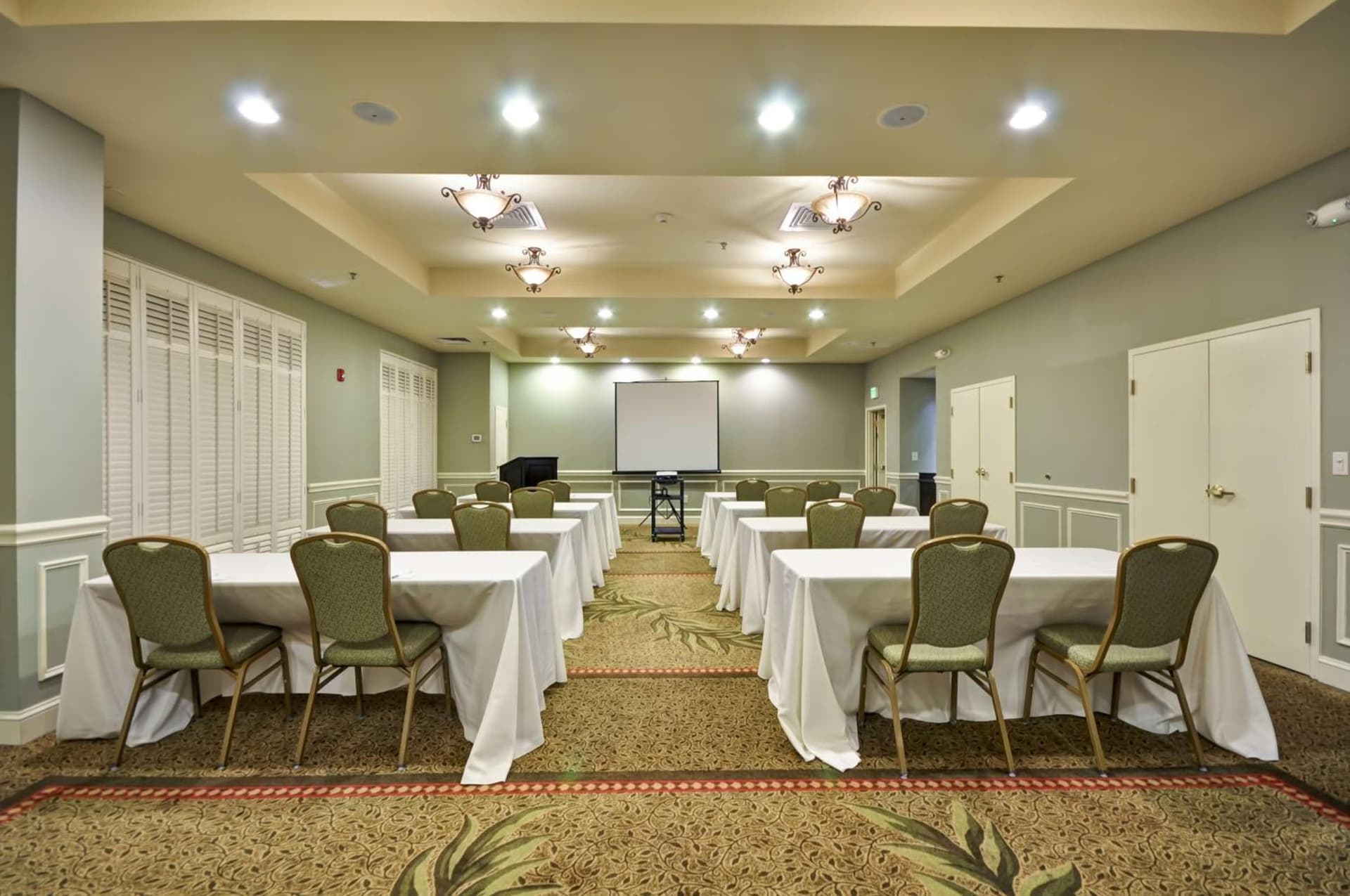 Hampton Inn & Suites North Charleston-University Boulevard gallery photo in Charleston, SC — image 40
