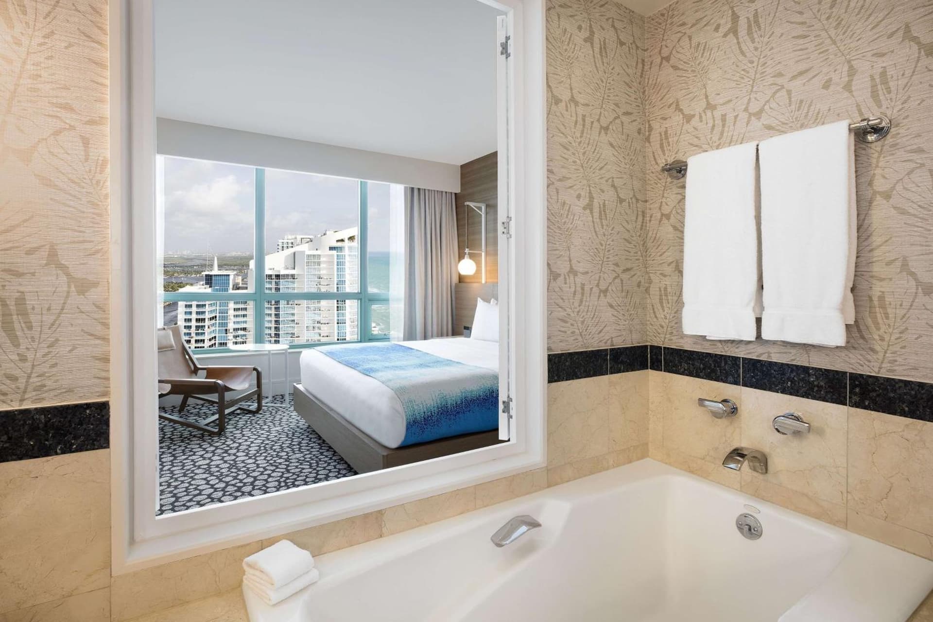 Signia by Hilton Diplomat Beach Resort gallery photo in Hollywood, FL — image 10