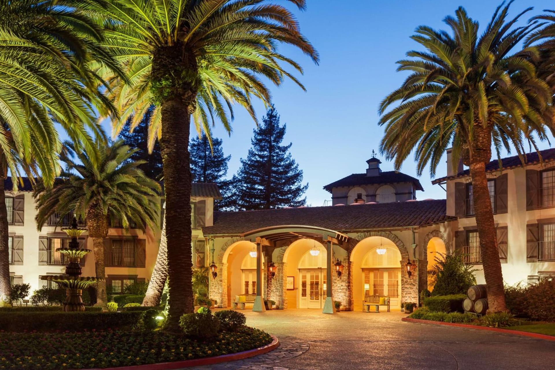 Casa Mani Resort Napa Valley, Curio Collection By Hilton featured exterior or lobby in Napa, CA — similar hotel